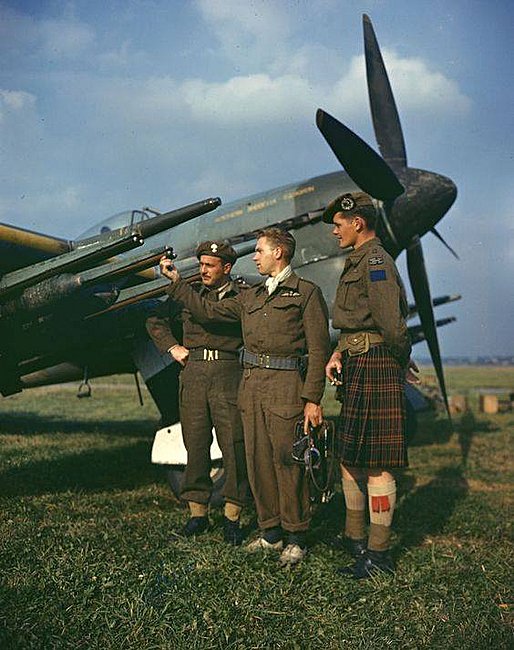 Hawker Typhoon with The Napier Sabre was a British H-24-cylinder, liquid-cooled, sleeve valve, p.jpg