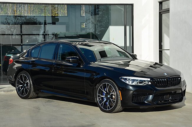 Used-2020-BMW-M5-Competition.jpg