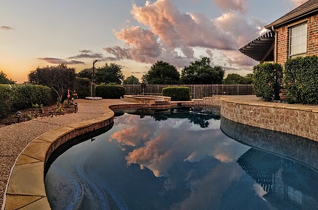 Click image for larger version

Name:	Pool Reflections.jpg
Views:	3
Size:	893.0 KB
ID:	44343