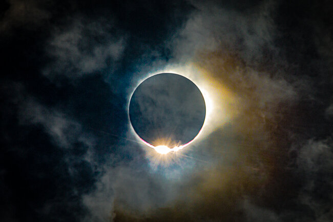Click image for larger version

Name:	Eclipse 2017.jpg
Views:	4
Size:	1.64 MB
ID:	43814