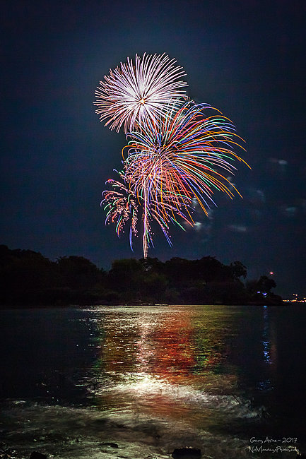 Click image for larger version

Name:	Grapevine Fireworks-2.jpg
Views:	3
Size:	2.63 MB
ID:	16965