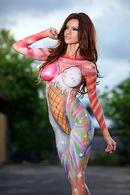 Click image for larger version

Name:	bodypaint3.jpg
Views:	3
Size:	278.7 KB
ID:	12064