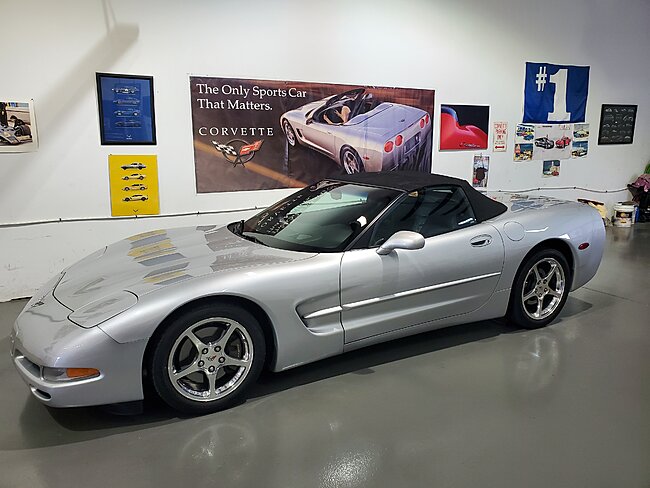 2003 corvette silver 1.jpg